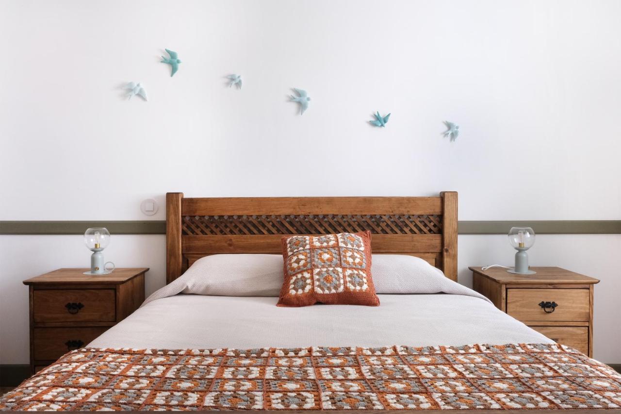 Casa Da Praca - Guest House พินเญล ภายนอก รูปภาพ