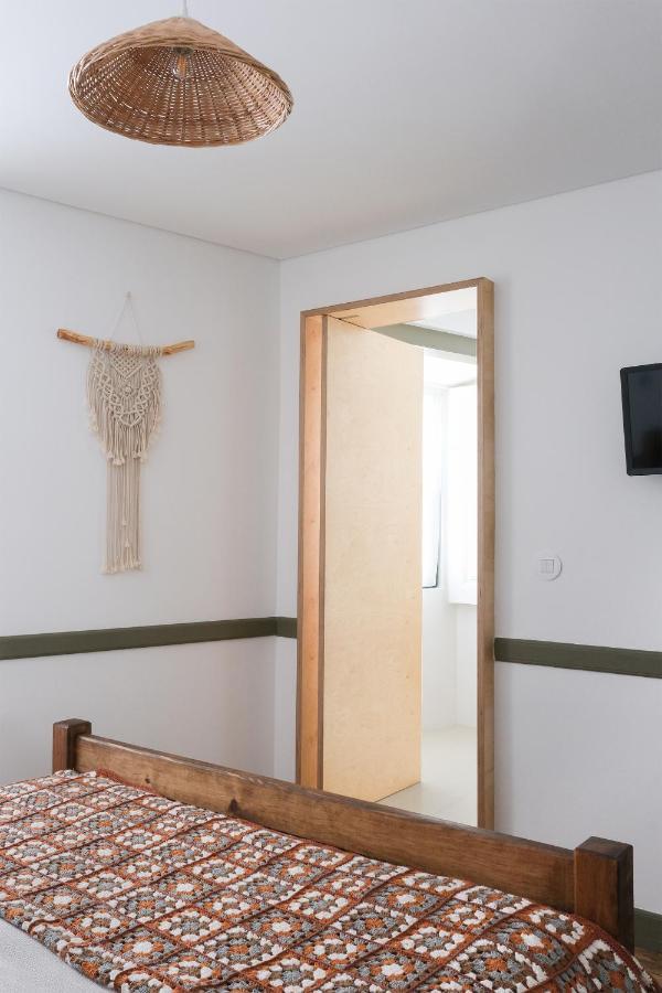 Casa Da Praca - Guest House พินเญล ภายนอก รูปภาพ